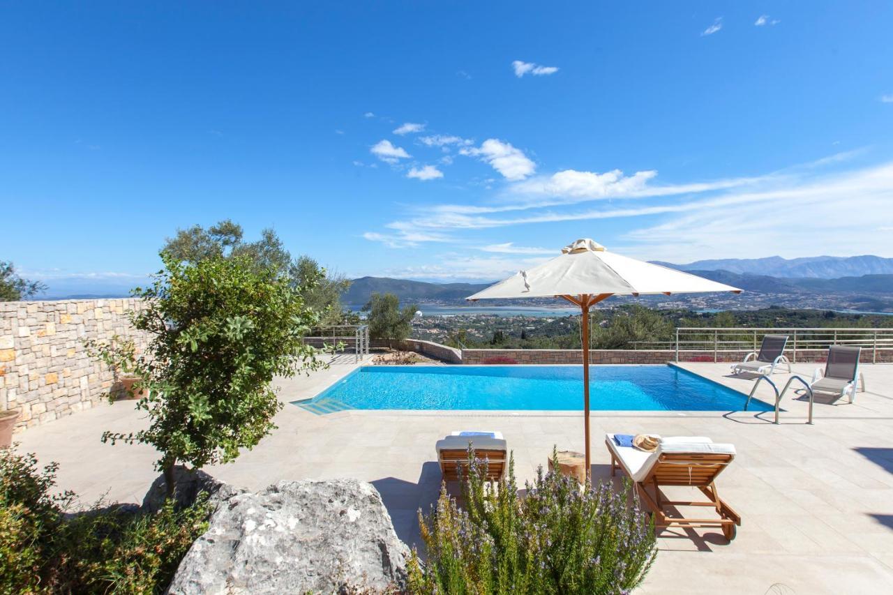 Alivia Lefkas Luxury Villas Apolpaina Exterior foto